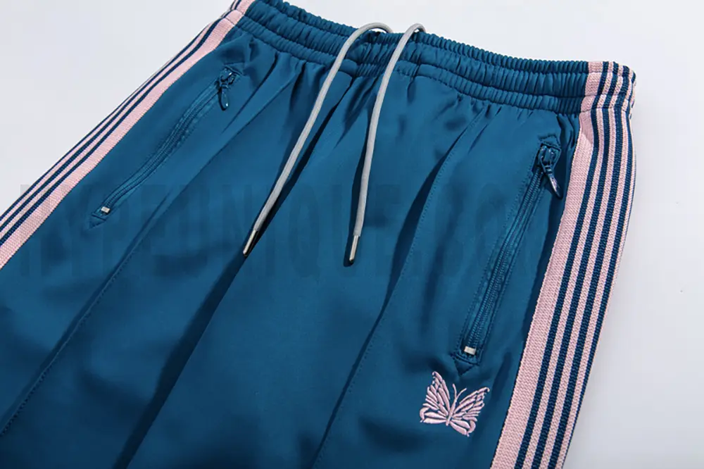 Elastic waistband for easy adjustment.