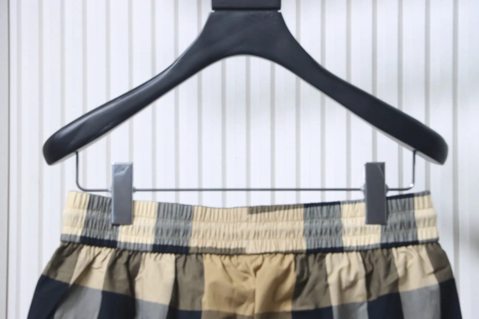 Back Waistline