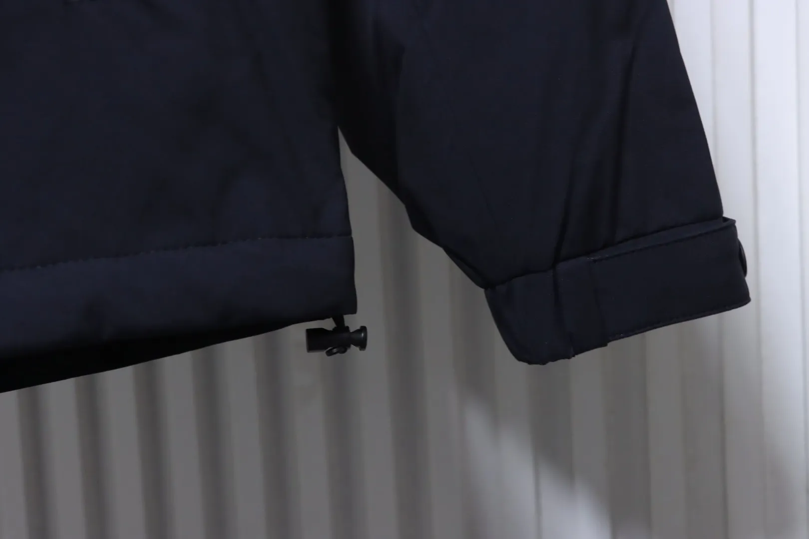 Long Sleeve Details