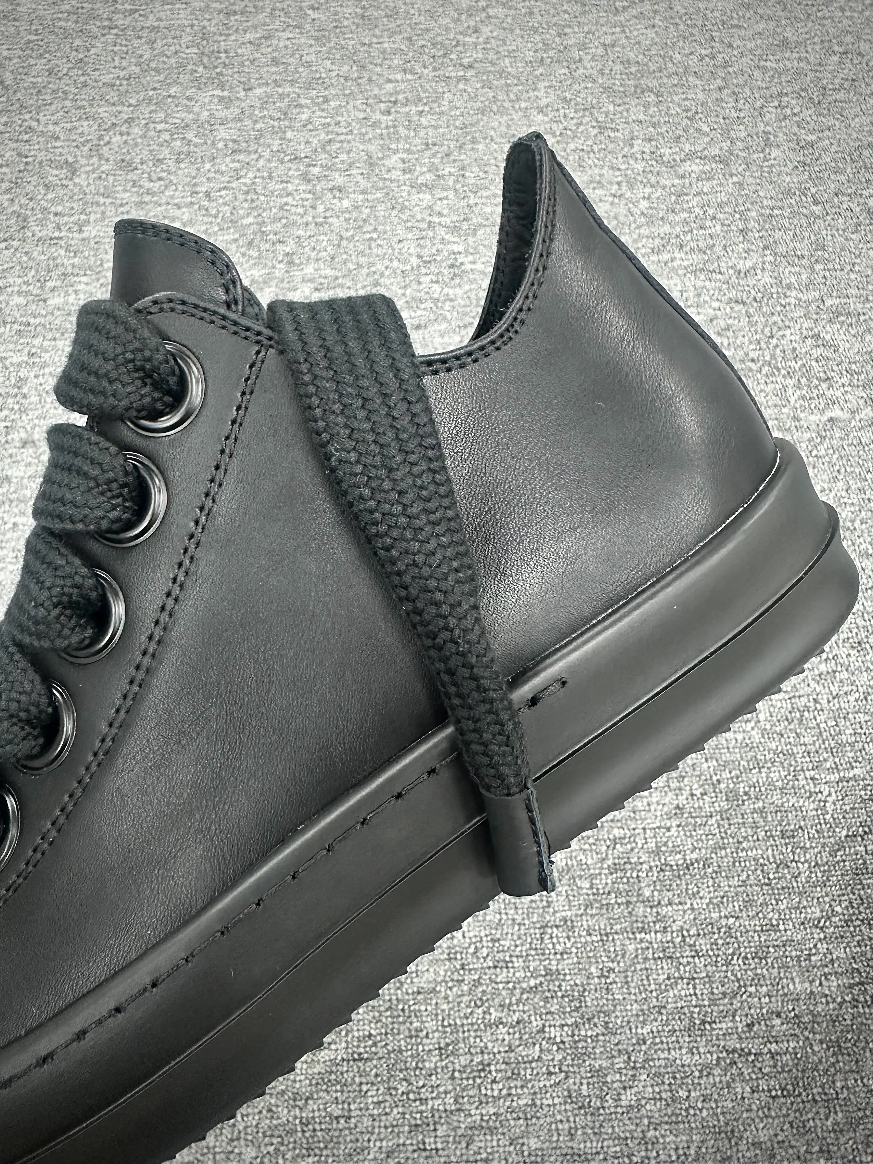 Side View Detail