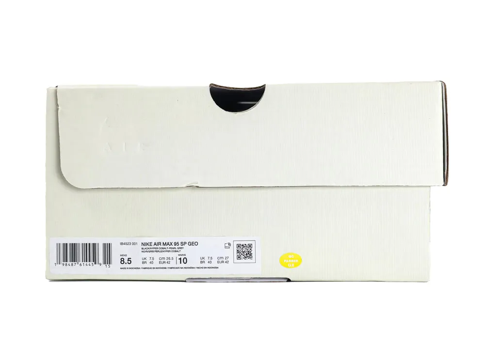 White cardboard shoe box with product label and sizing information visible.