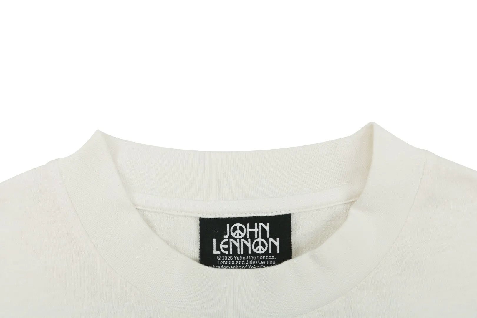 Collar Detail