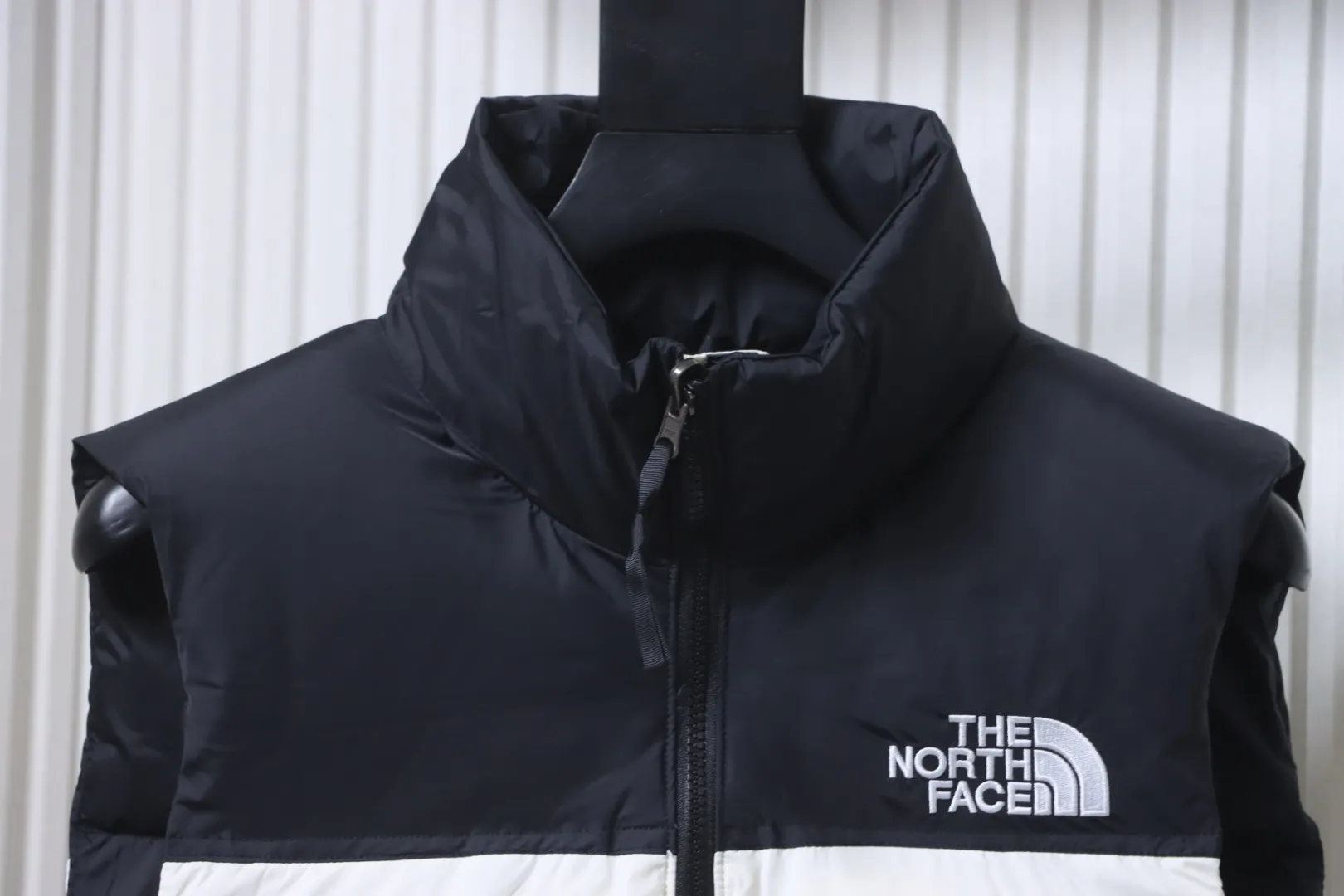 Neckline Detail