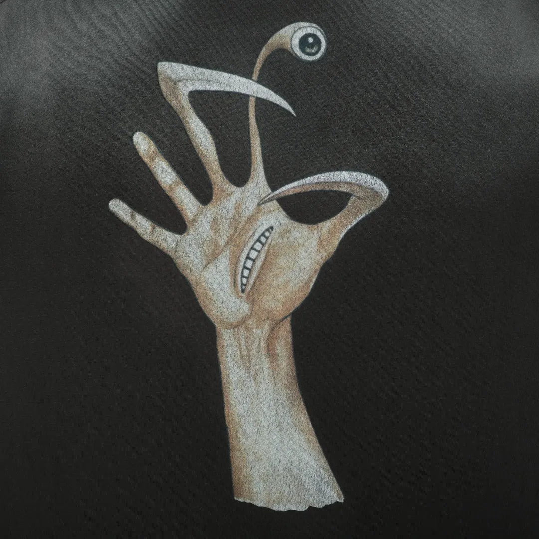 Parasyte Logo Print