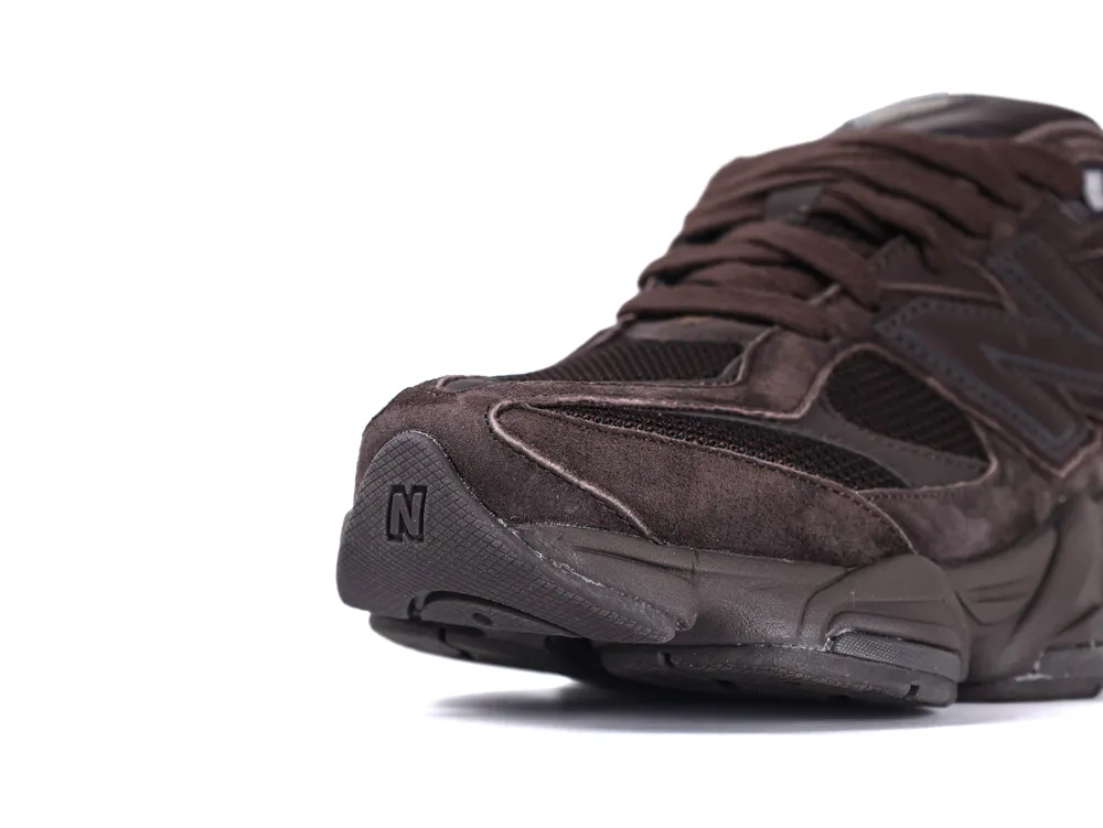 New Balance 9060 Chocolate Front Detail