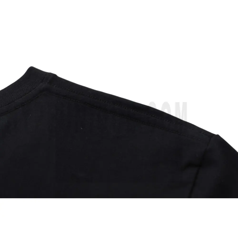 Expertly tailored from anti-crease luxury cotton