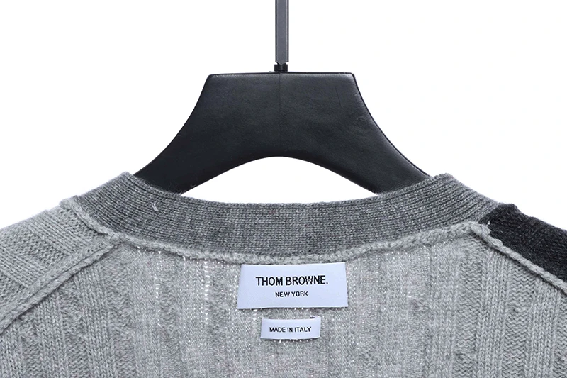 Rough Cross Flower V-Neck Cardigan