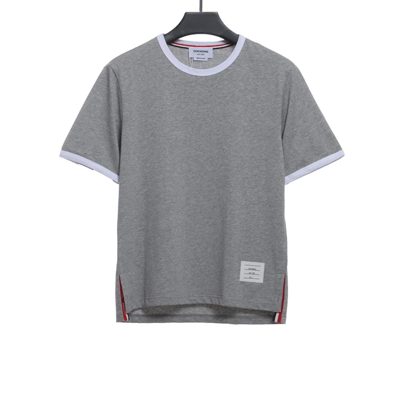 Contrasting print striped T-shirt