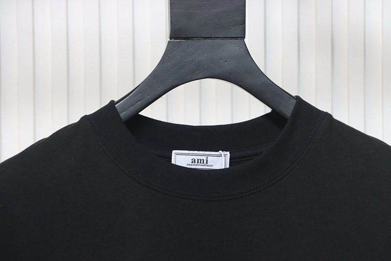 AMI Rainbow Series Embroidered T-Shirt