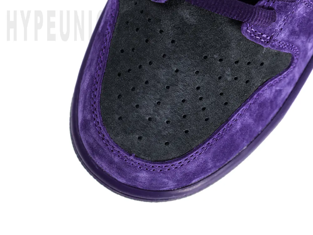 Purple mudguard and black and gray toe box