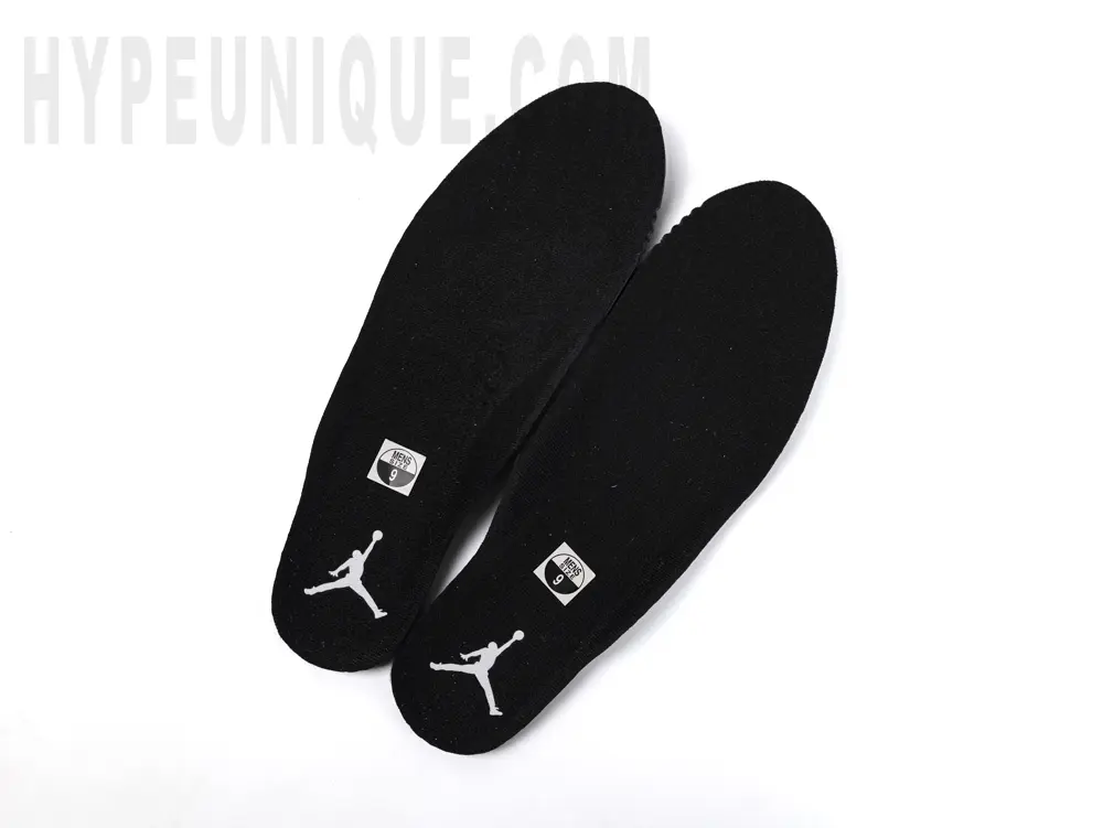 the black insole