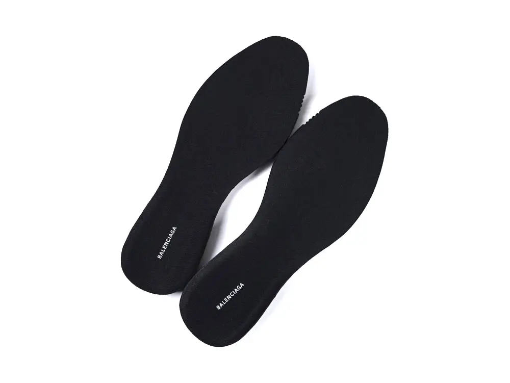 the black insole
