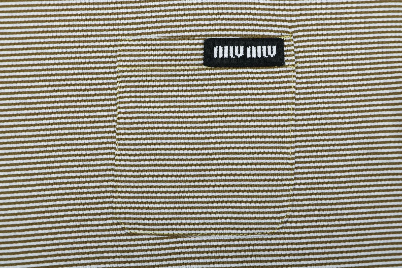 Pocket with Logo