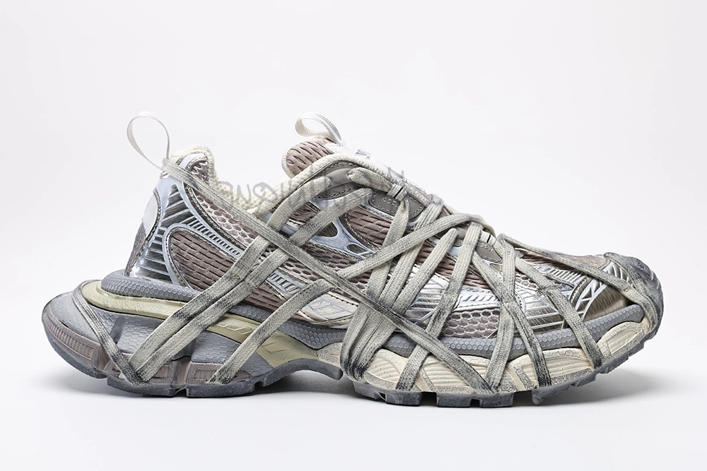 MEN’S 3XL EXTREME LACE SNEAKER IN Gray