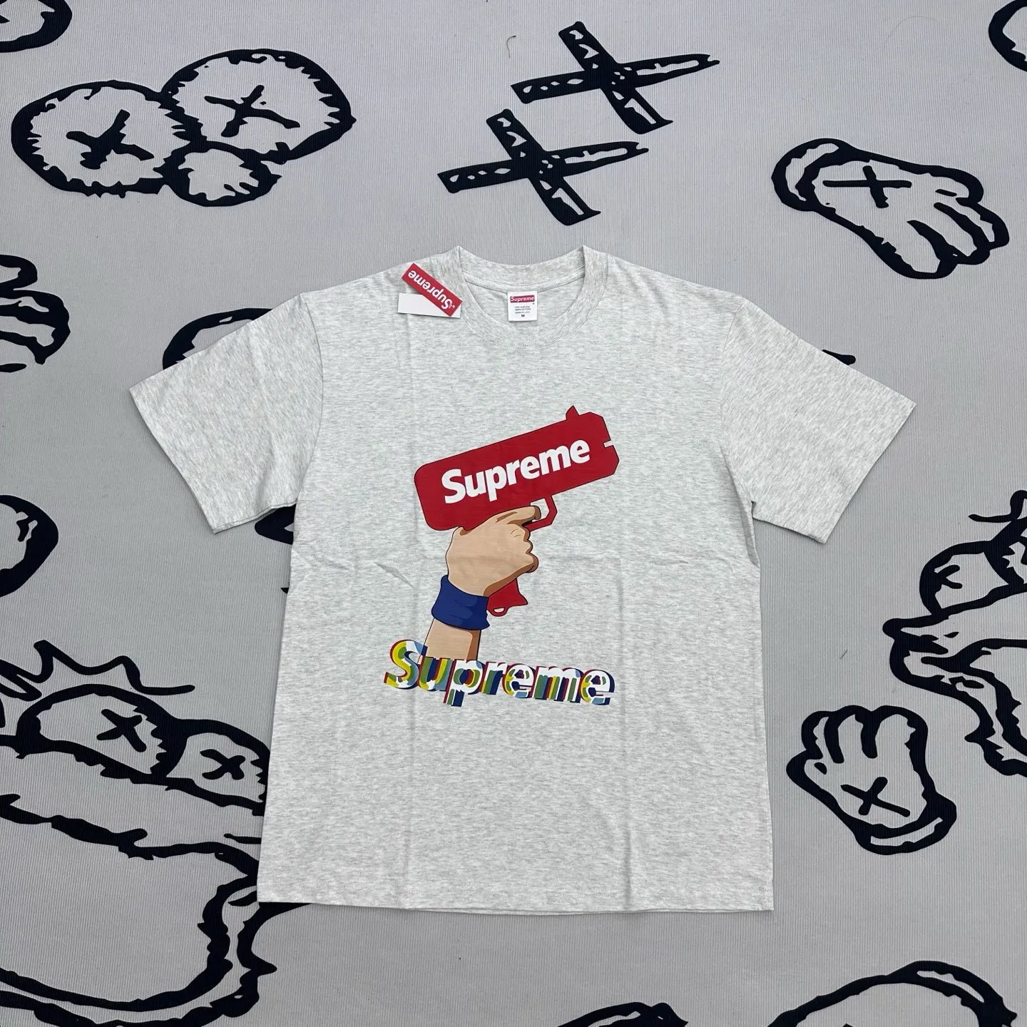 Sup Graphic Hand Pistil Print Cotton T-Shirt