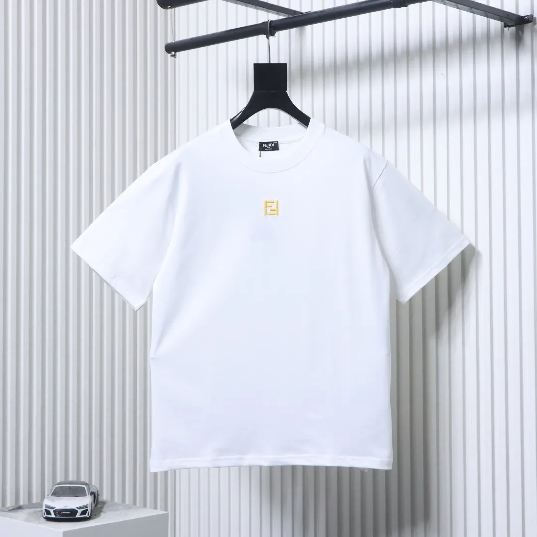 Minimalist FF 3D Embroidered T-Shirt Color White