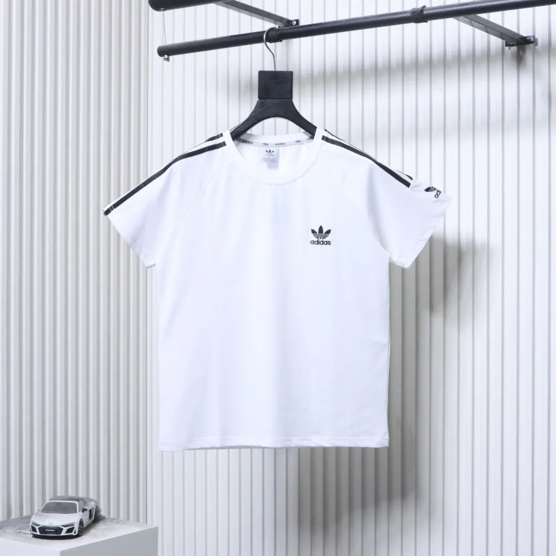 AD Originals Trefoil LOCK UP T-Shirt