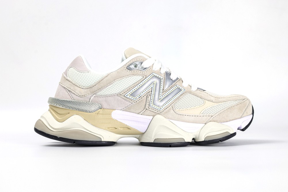 New Balance 9060 ‘Sea Salt Moonbeam’