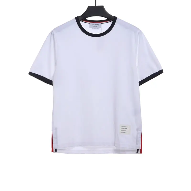 Contrasting print striped T-shirt