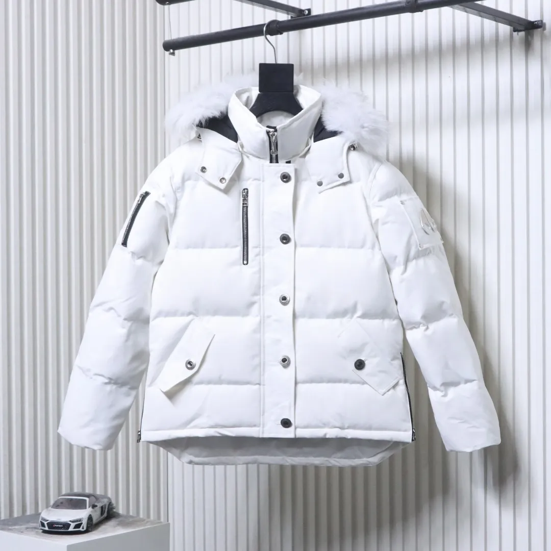 M.K. Scissors Women’s Fur Collar Down Jacket