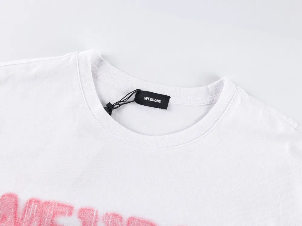Close neck detail