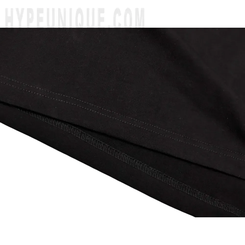 Precision-cut with wrinkle-resistant soft fabric.