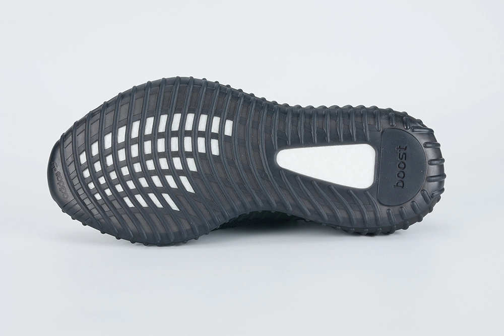 Yeezy Boost 350 V2 Core Black Red (2016/2022)