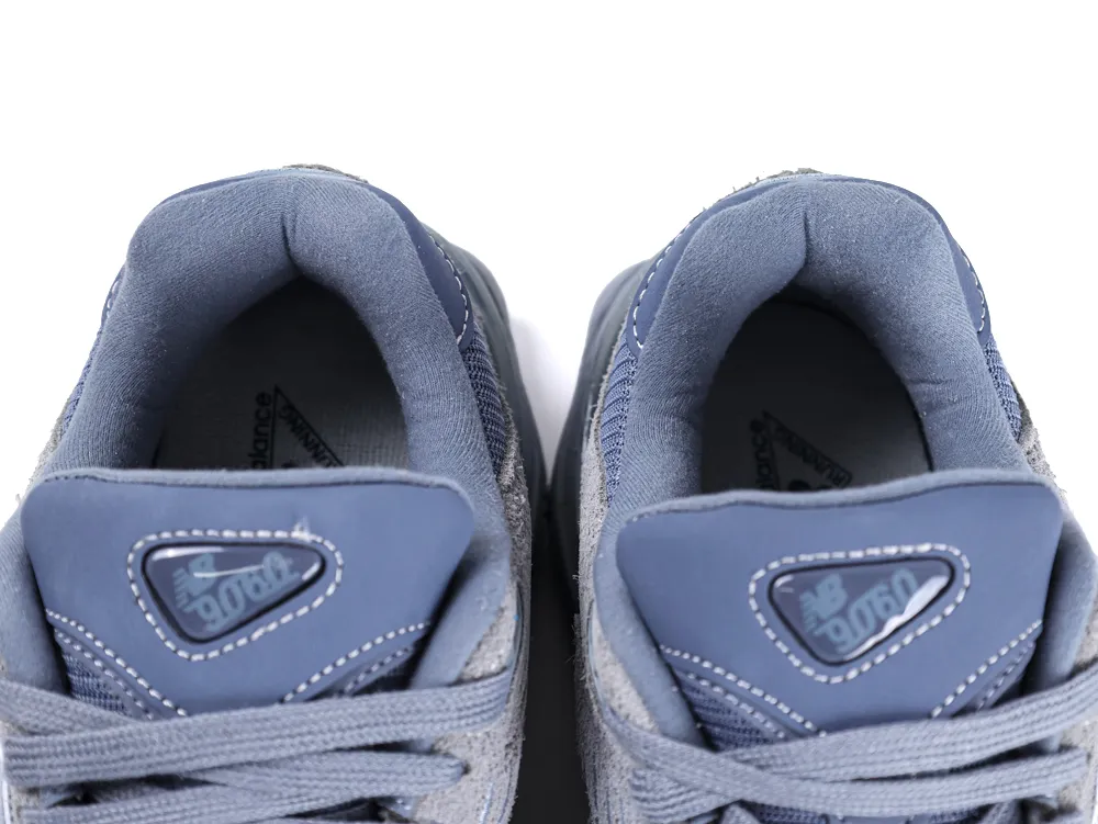 New Balance 9060 Arctic Grey tongue logo detail