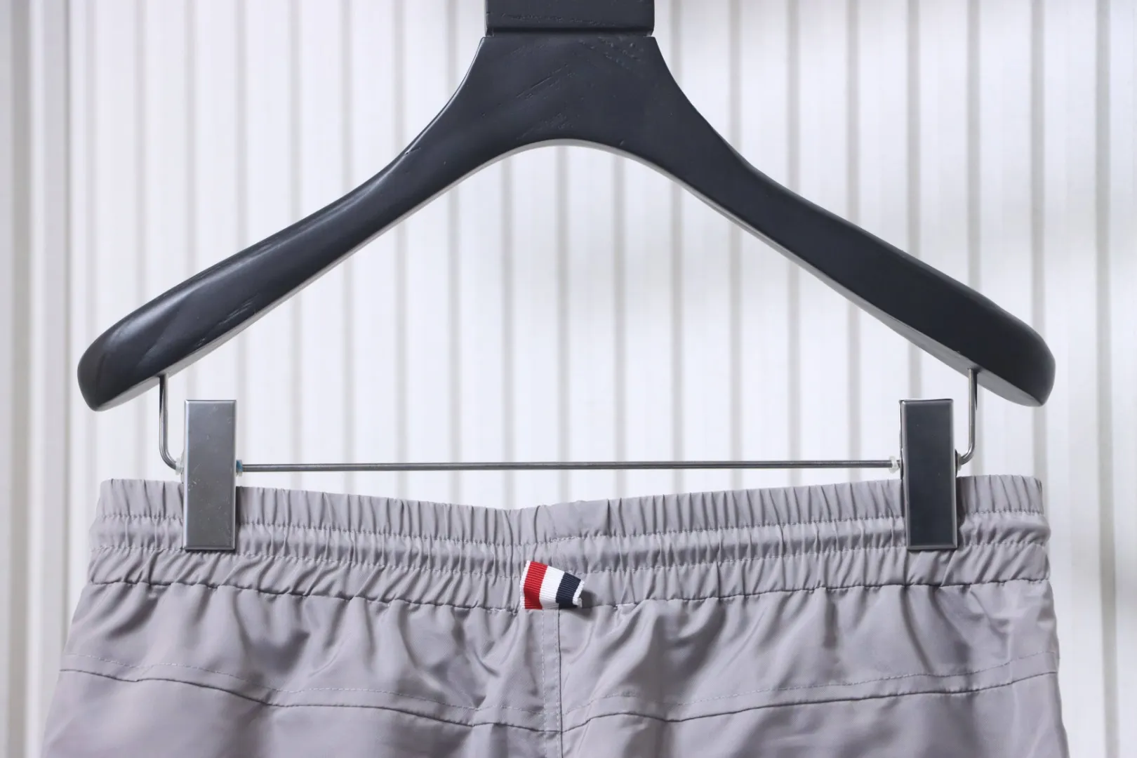 Back Waistline