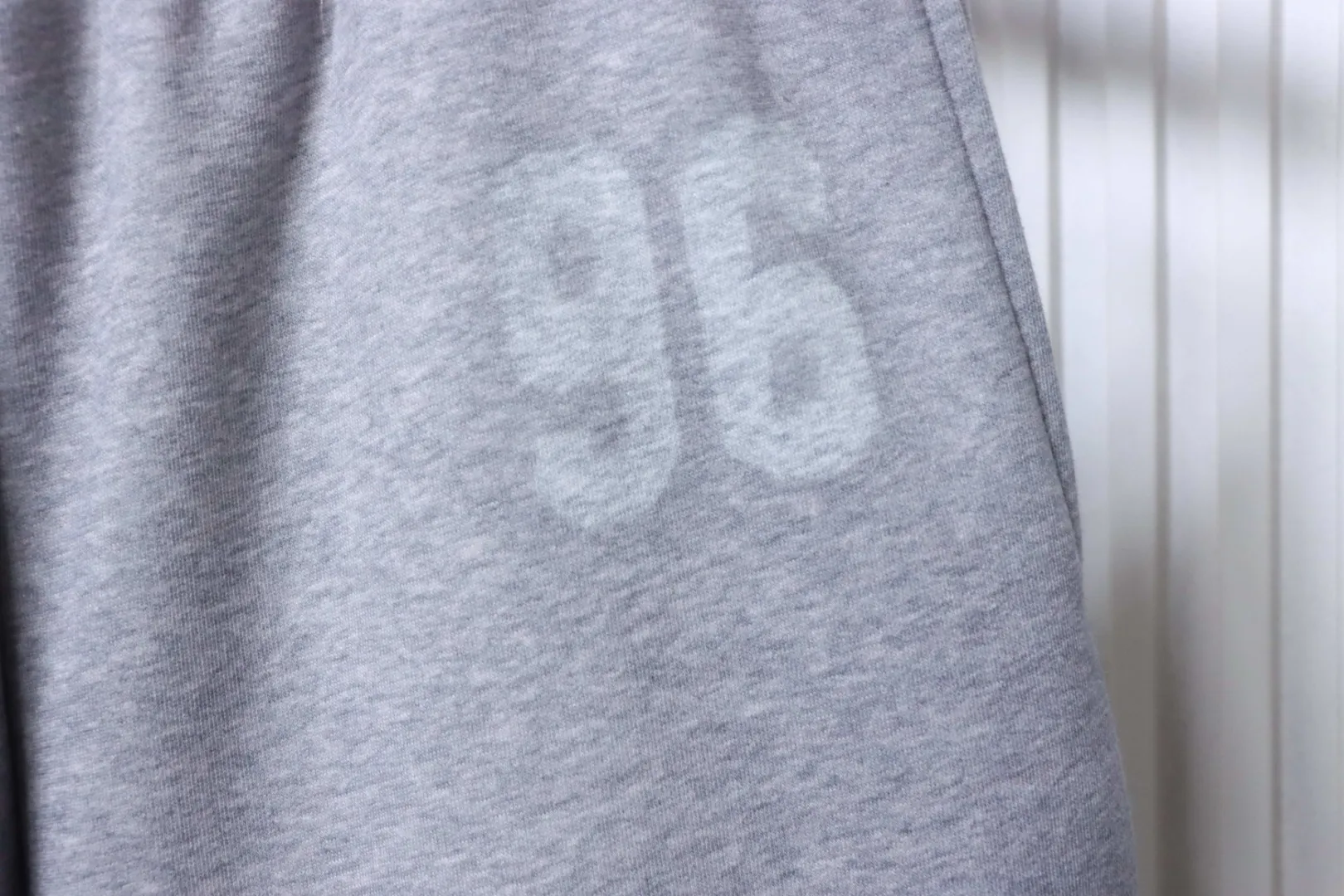96 Logo Detail