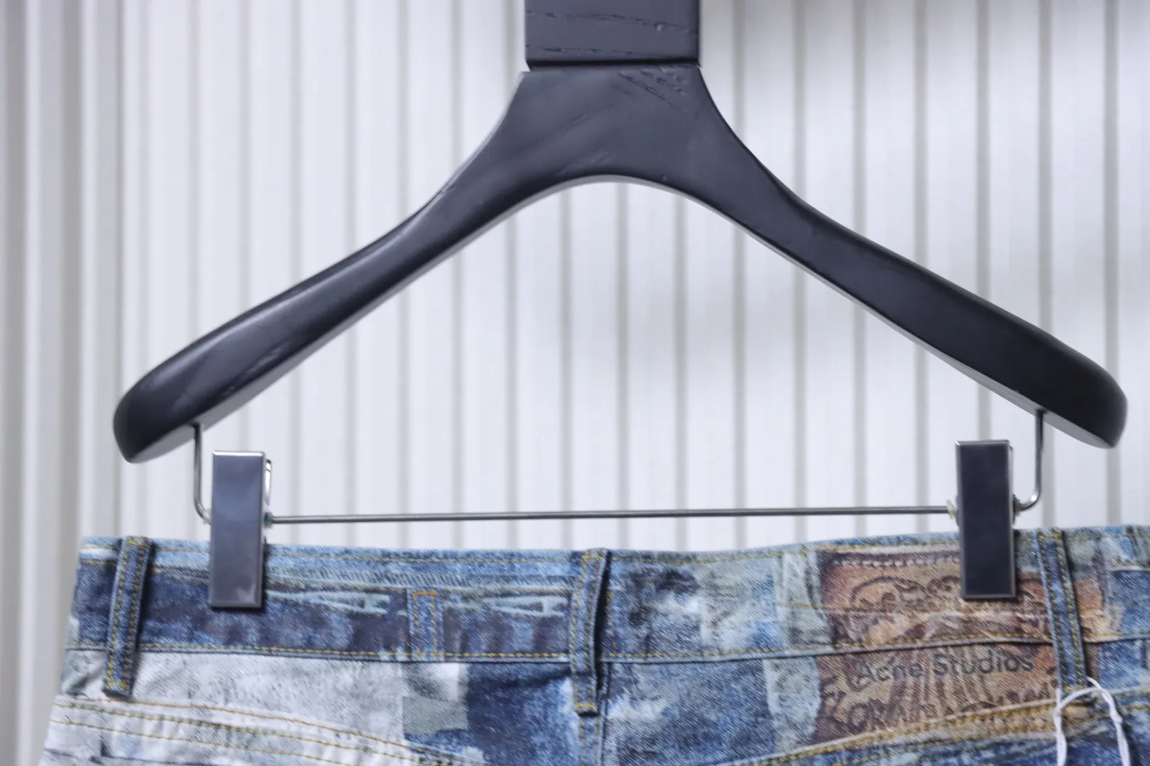 Back Waistline