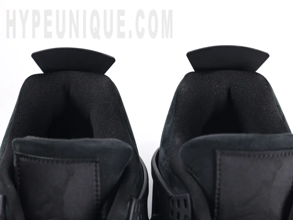 Black collar lining