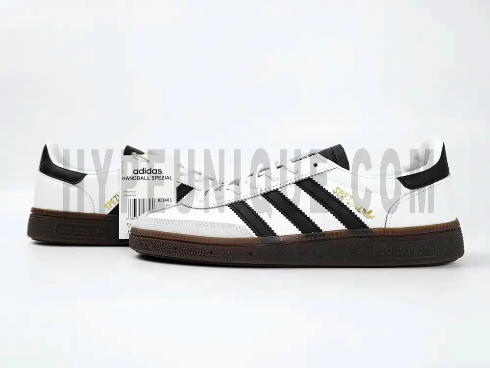 Handball Spezial ‘Cloud White Black’