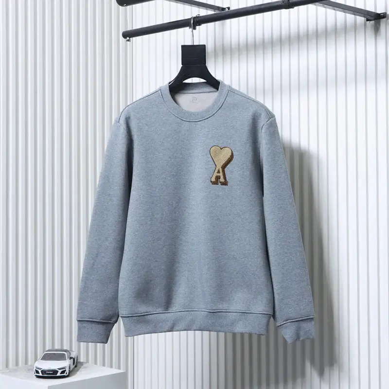 AMI Fleece-Lined Sweatshirt