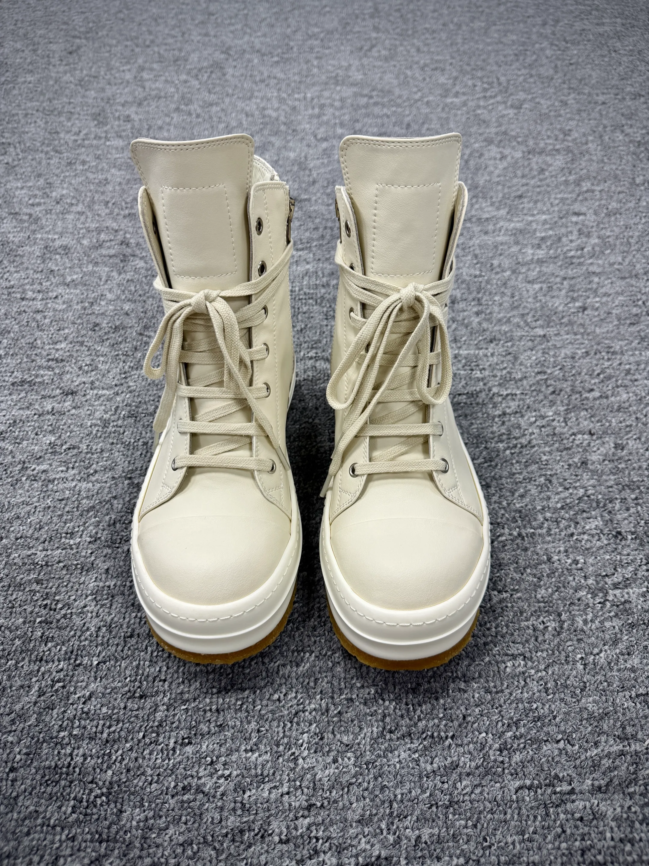 R 0wens Hollywood Leather High-Top Sneakers Milk