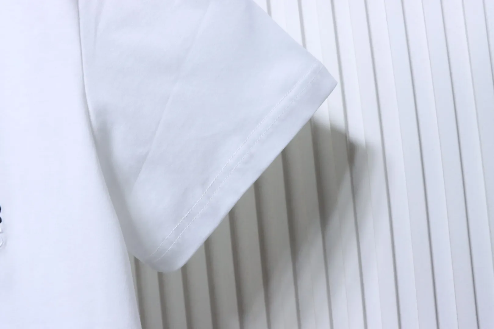 Short sleeve