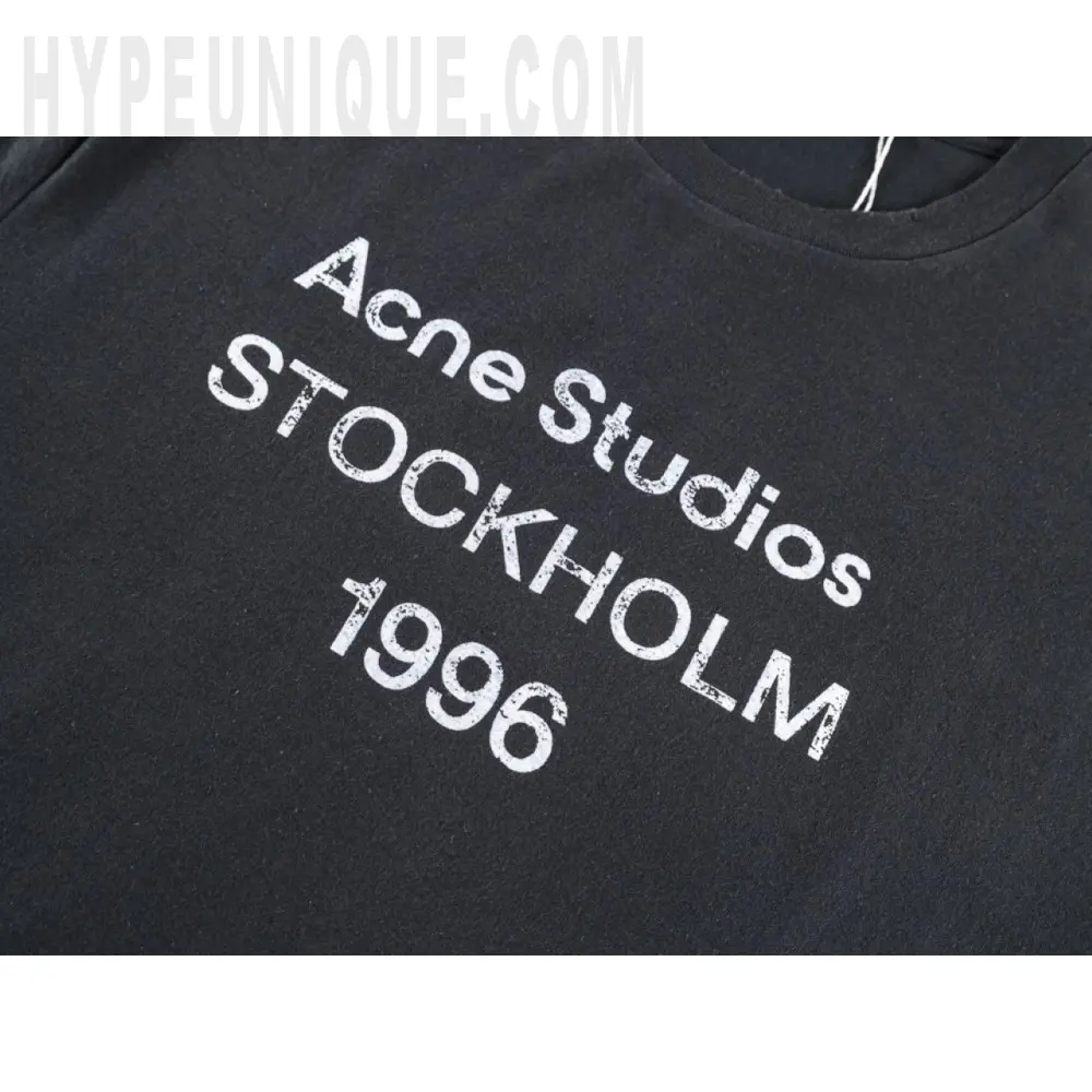 Printed graphic on the front of the garment