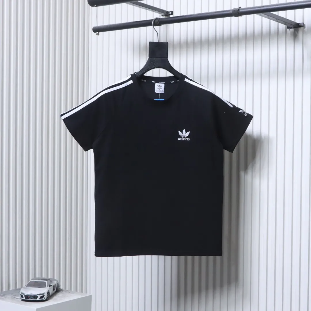 AD Originals Trefoil LOCK UP T-Shirt