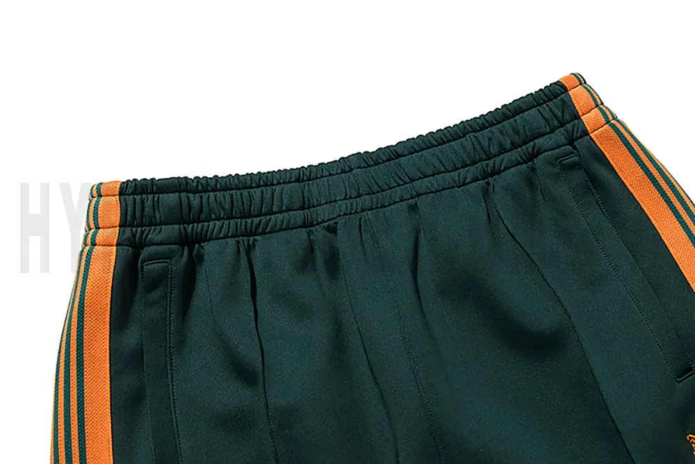 Back detail view of the green pants.