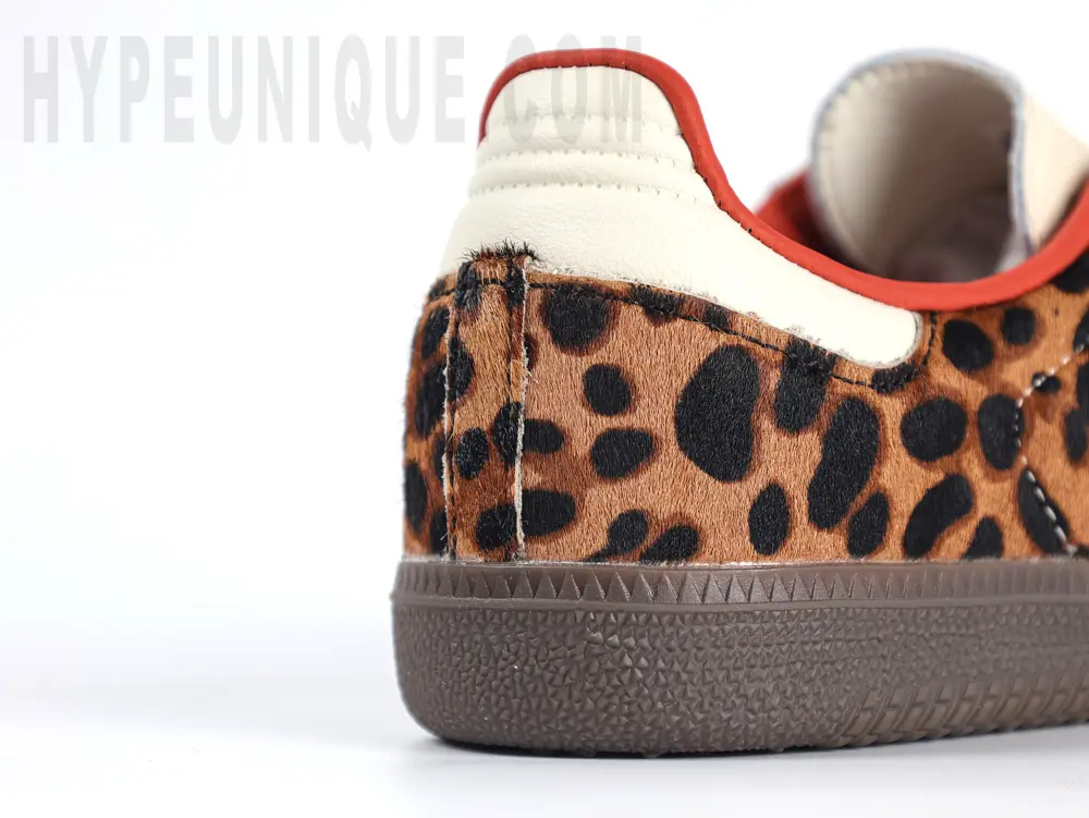 Samba OG “Core Black/Preloved Red/Cream White”