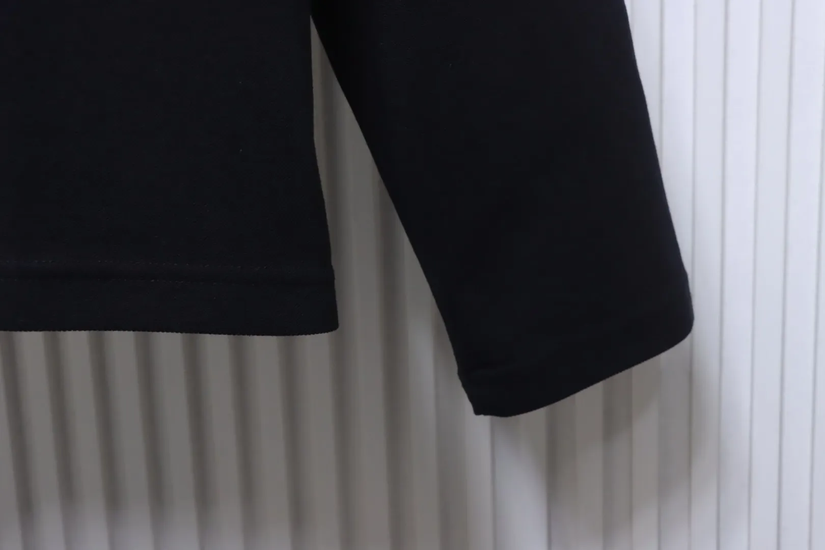 Long Sleeve Detail
