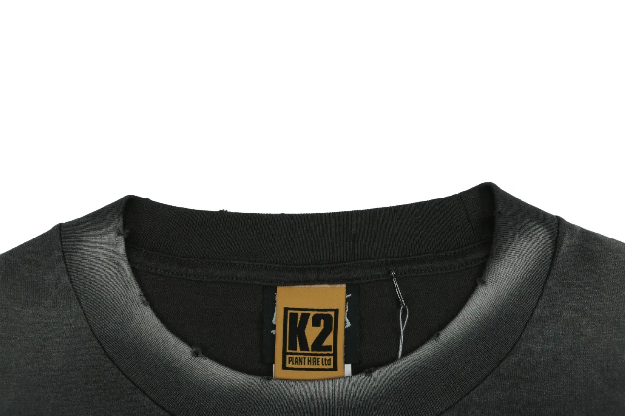 Neckline