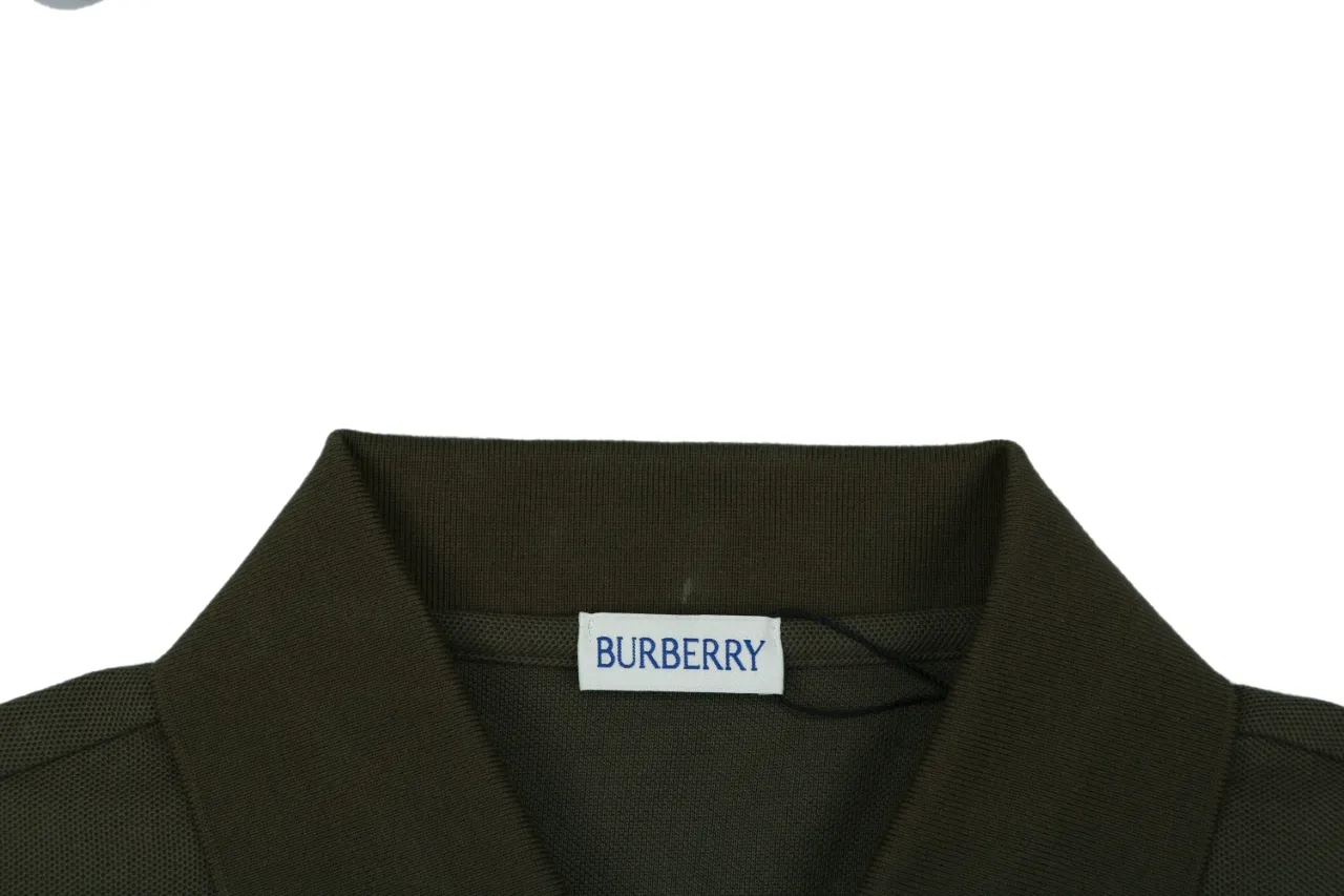 Neckline