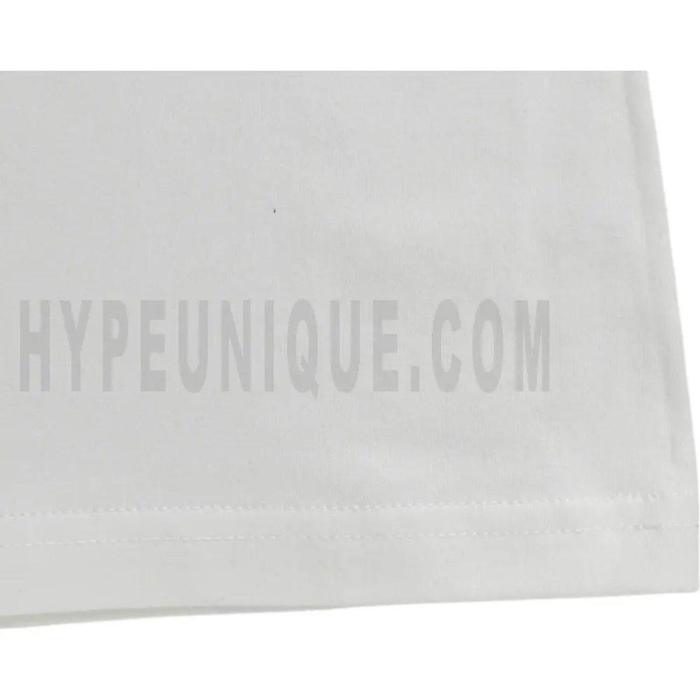 Precision-cut from wrinkle-resistant premium cotton