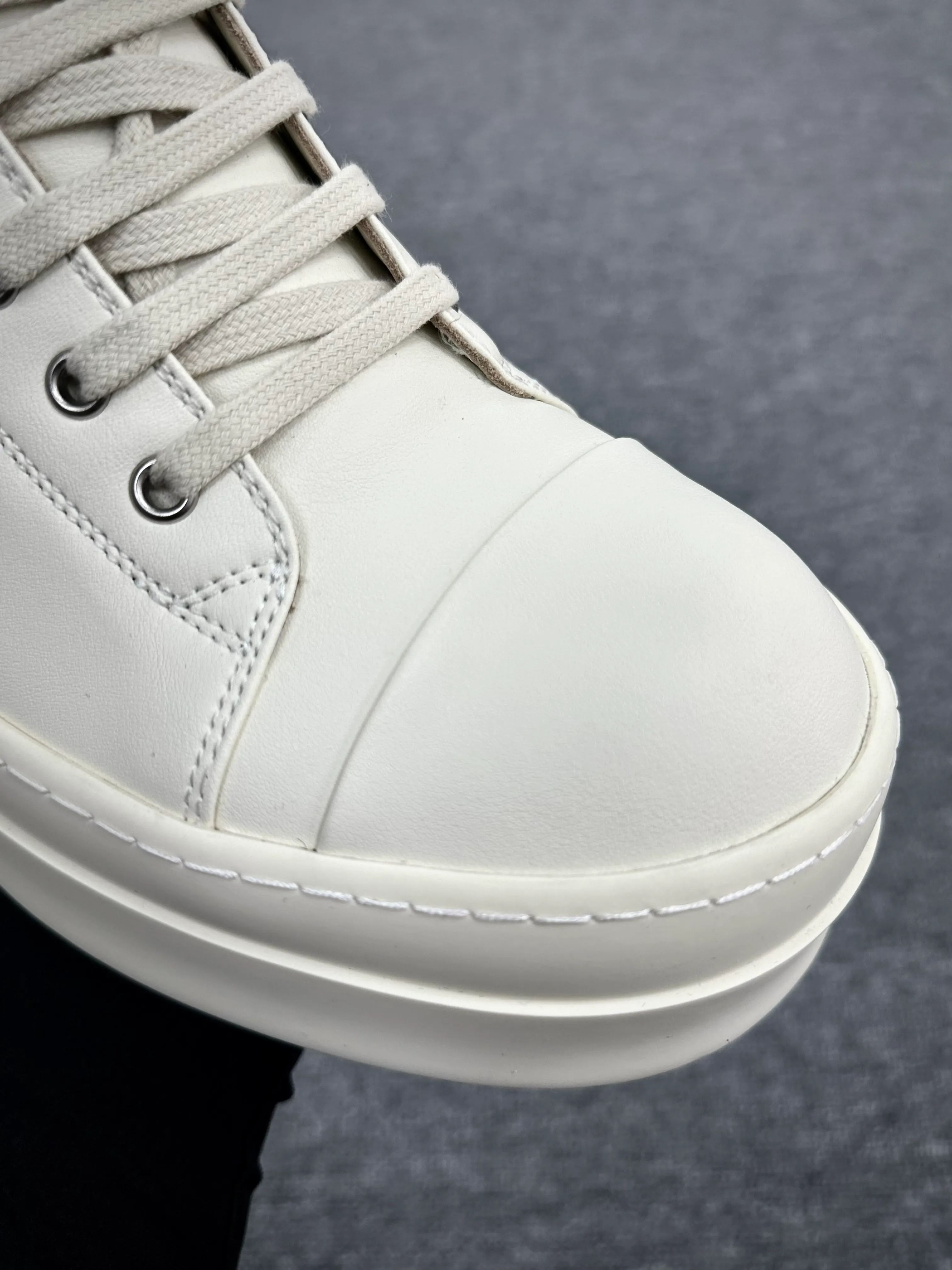 Mesh Toe Cap