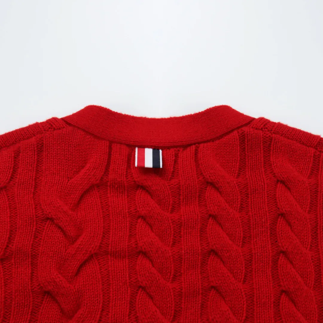 Back Neckline