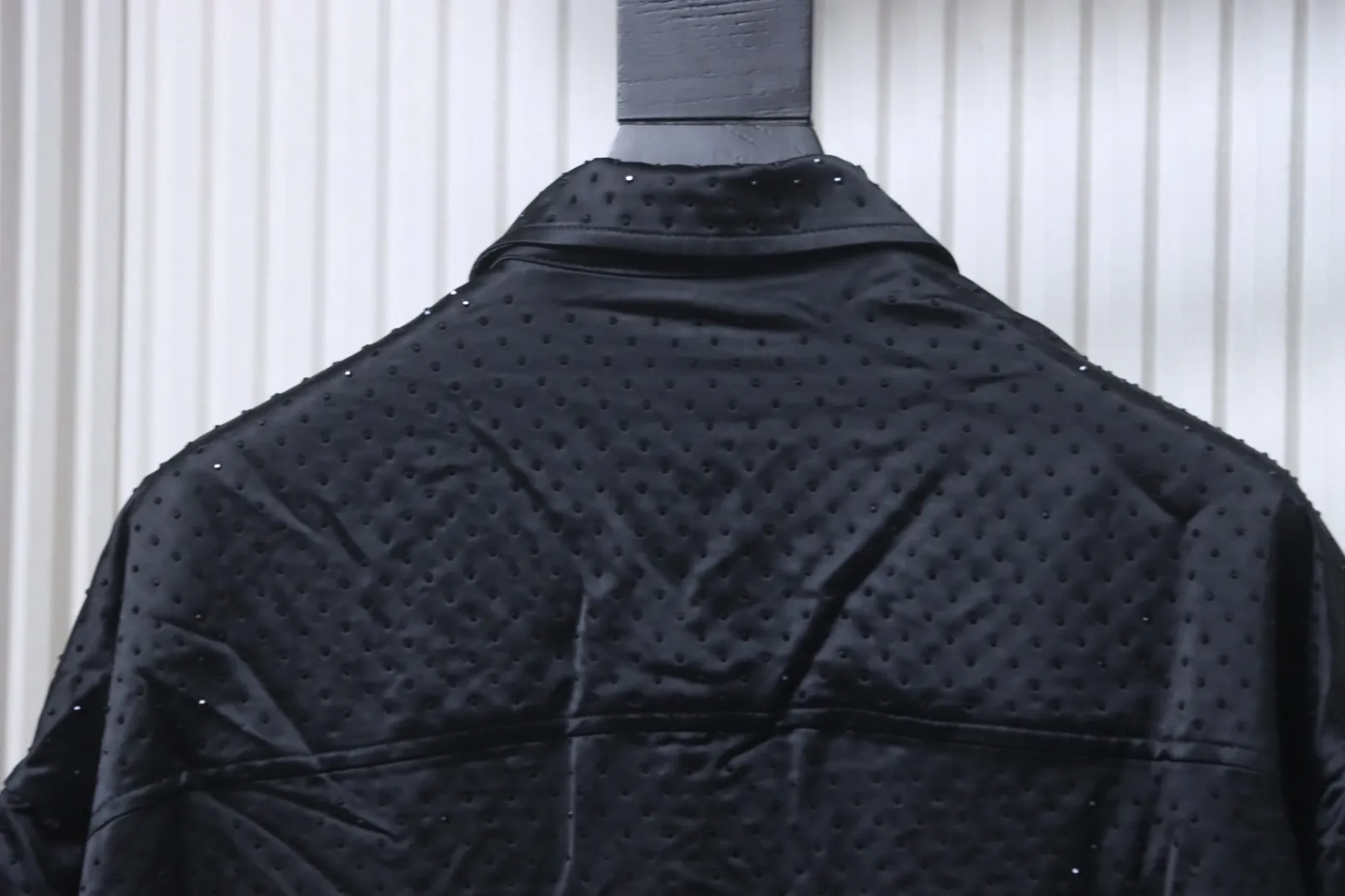 Back Neckline