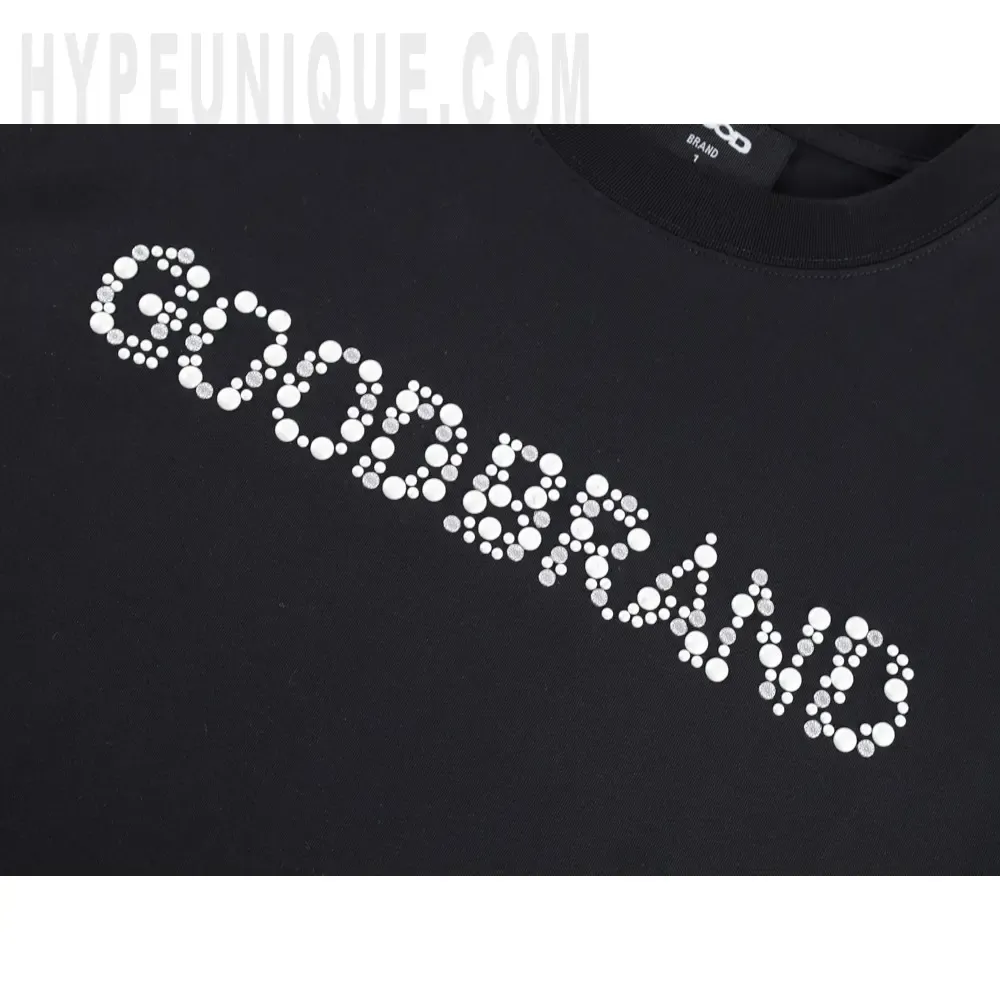 Embroidered graphic on the front of the clothes