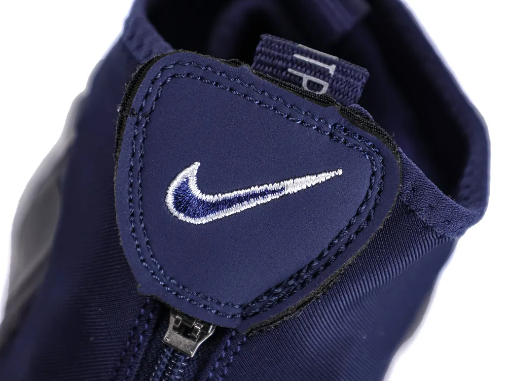 Air Flightposite One Jason Kidd Mavericks Logo Detail