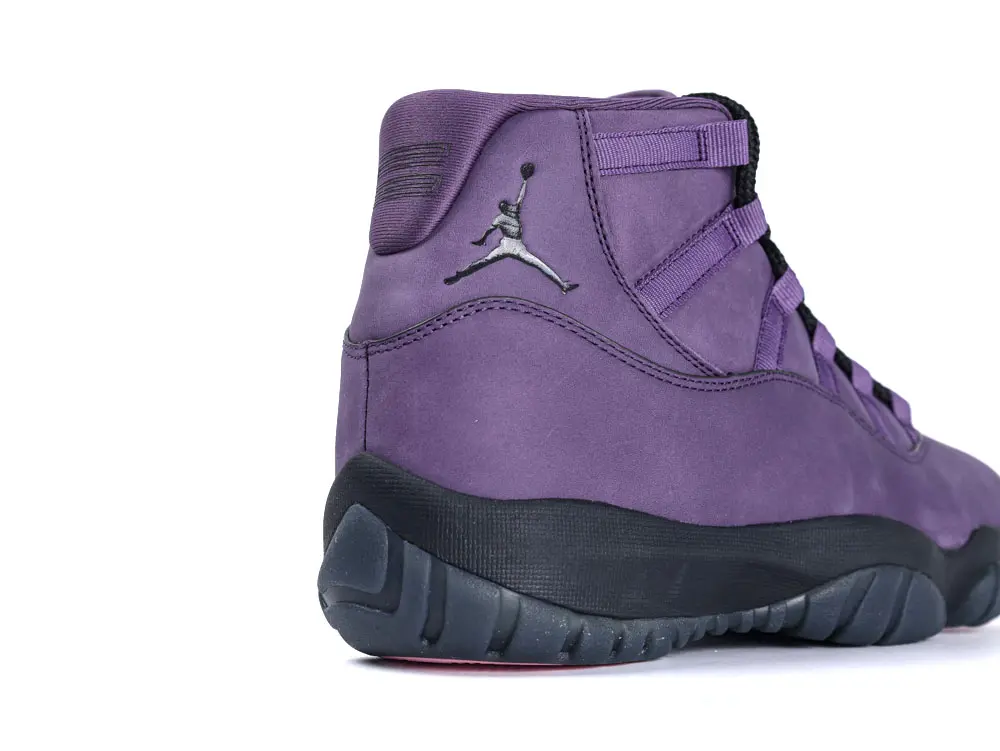 Jordan 11 Retro Mojave